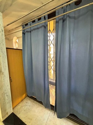 Bedroom in 2 BHK Apartment at Dadar West – for Rent