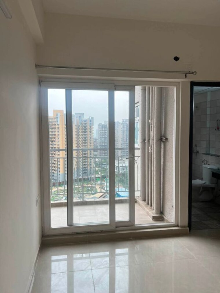 Room, galaxy-north-avenue 2 Bedroom 1060 Sq.Ft. Apartment In Gaur City 1 Greater Noida 10537217
