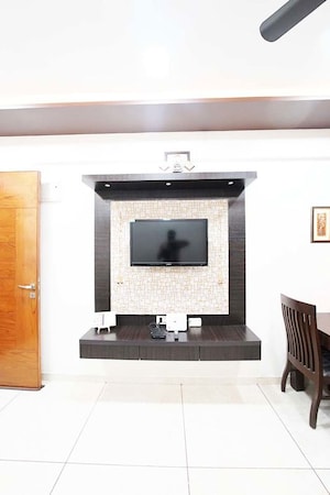 Room in 2 BHK Apartment at Chandkheda – for Sale