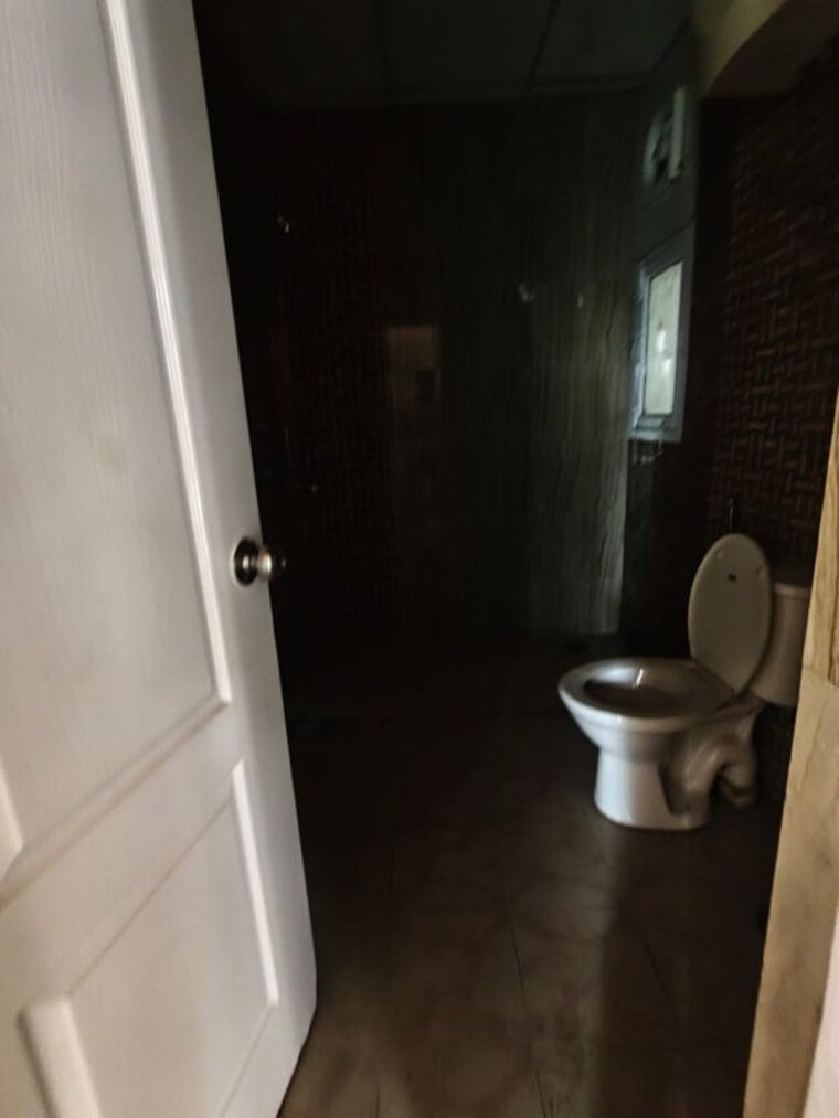Bathroom, ansal-api-celebrity-garden-block-j 2 Bedroom 1315 Sq.Ft. Apartment In Sushant Golf City Lucknow 10537214