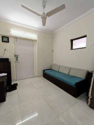 1 BHK Apartment For Rent in Bandra West