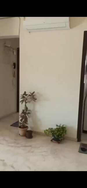 Furnished Amenities in 2 BHK Apartment at Lashkaria Empress, Andheri West – for Rent