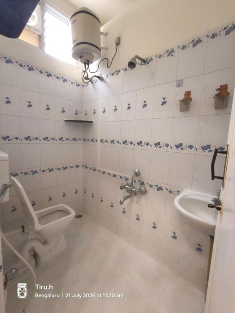 Bathroom, hsr layout 2 Bedroom 1320 Sq.Ft. Independent House In Hsr Layout Bangalore 10537255
