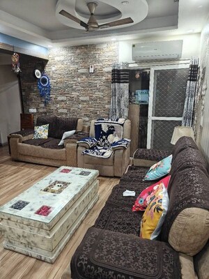 Parking in 3 BHK Apartment at Gaur City 7th Avenue, Sector 4 Greater Noida – for Rent