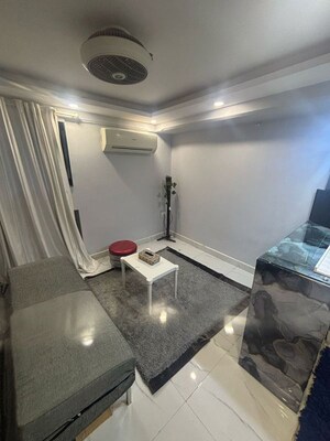 1 BHK Apartment For Rent in Bandra West