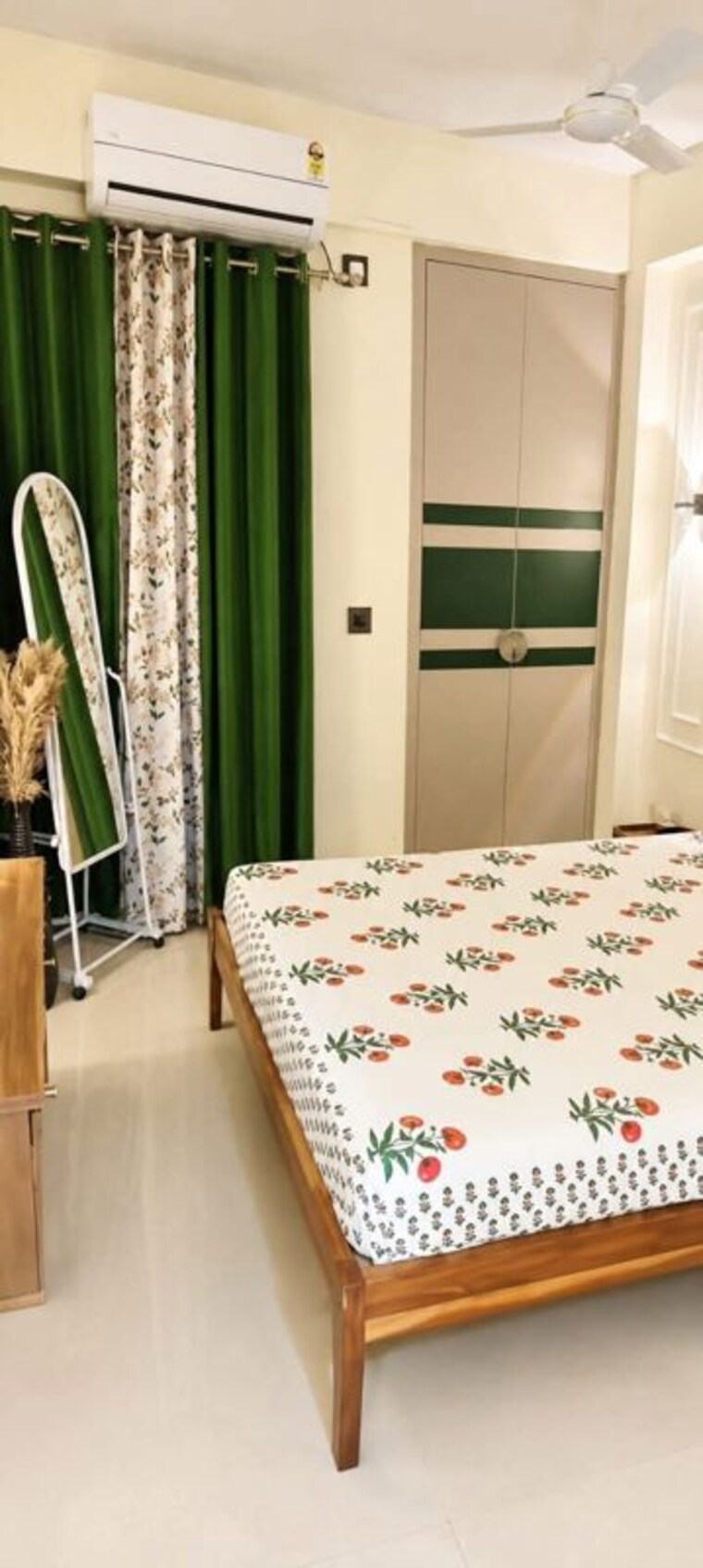 Bedroom, gaur-city-1st-avenue 4 Bedroom 1855 Sq.Ft. Apartment In Sector 4 Greater Noida Greater Noida 10537304