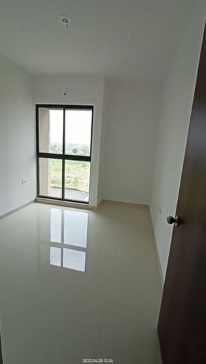 Room in 2 BHK Apartment at Lodha Palava Marvella A H, Dombivli East – for Sale