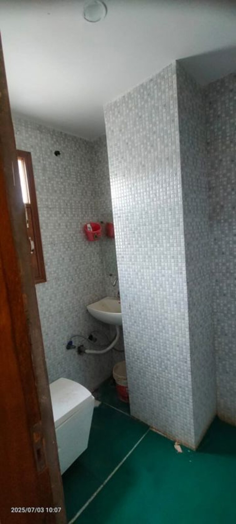 Bathroom, sector 23 dwarka 4 Bedroom 1600 Sq.Ft. Builder Floor In Sector 23 Dwarka Delhi 10537300
