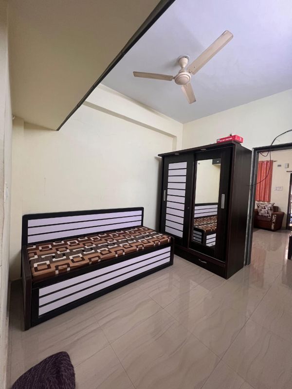 1 BHK 600 Sq.Ft. Independent House in MIG Colony Gokhalenagar