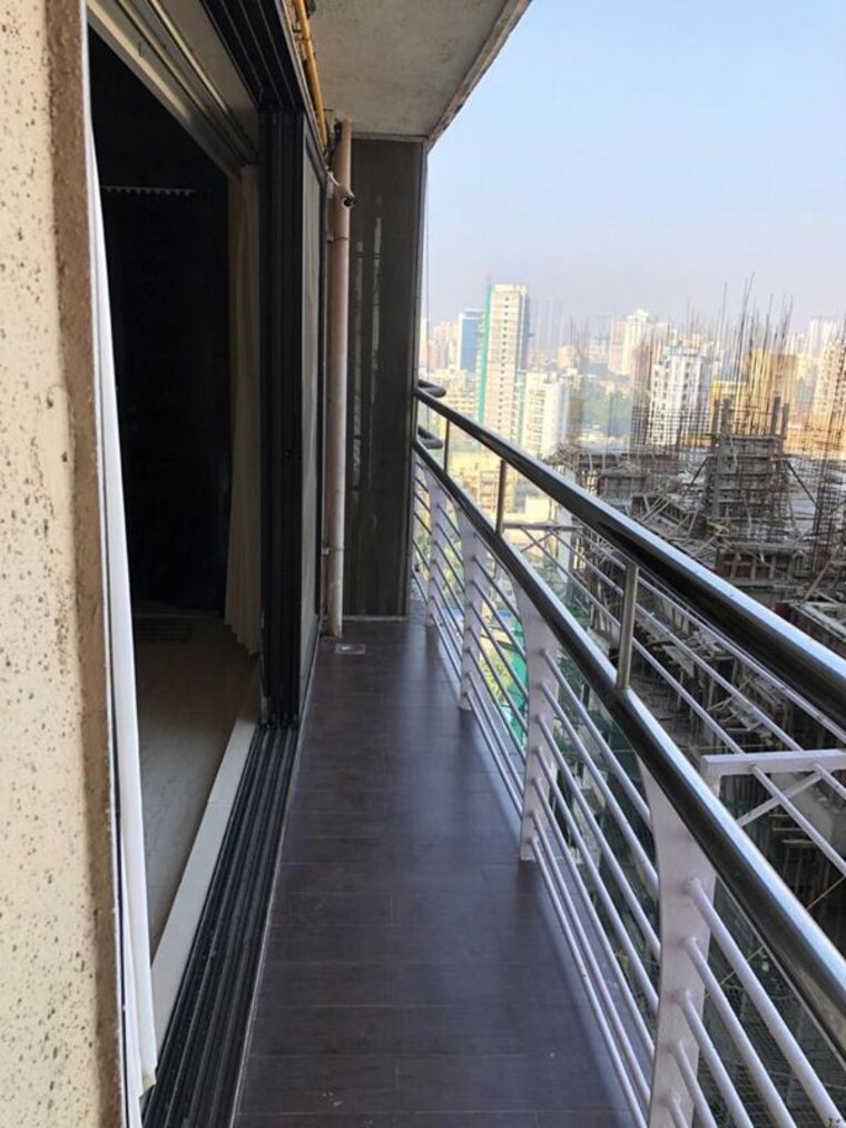 Balcony, dev-prestige 3 Bedroom 1200 Sq.Ft. Apartment In Andheri West Mumbai 10537323