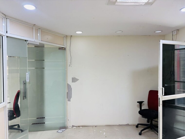 Room, ten-madhapur Commercial Office Space 1660 Sq.Ft. In Madhapur Hyderabad 10537343