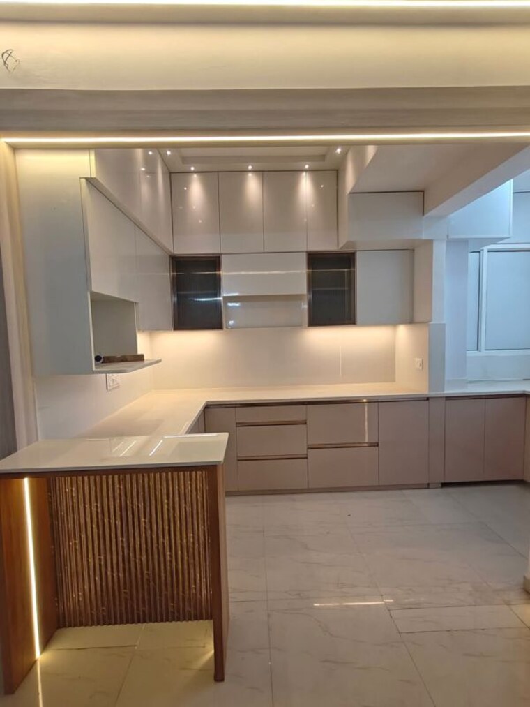 Kitchen, mahagun-mywoods-iii 2.5 Bedroom 1225 Sq.Ft. Apartment In Sector 16c Greater Noida Greater Noida 10537344