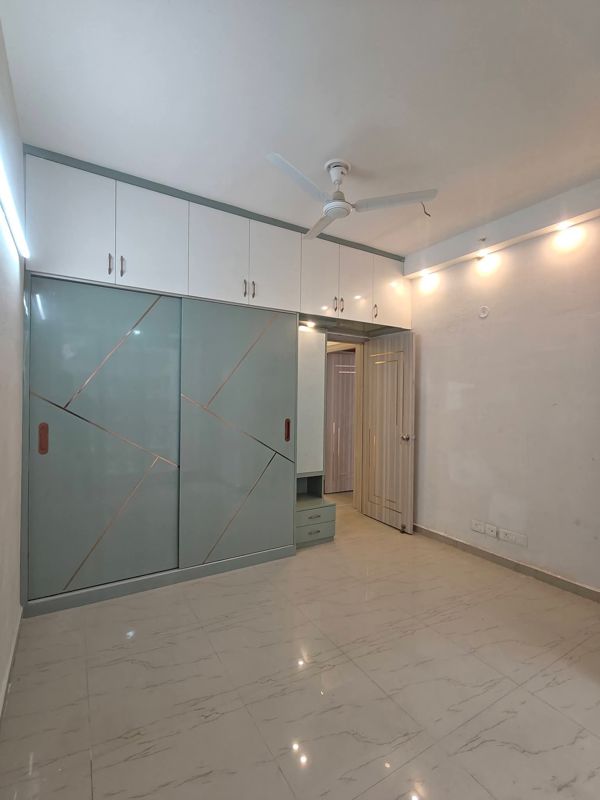 2.5 BHK + Study Room 1225 Sq.Ft. Apartment in Mahagun Mywoods III