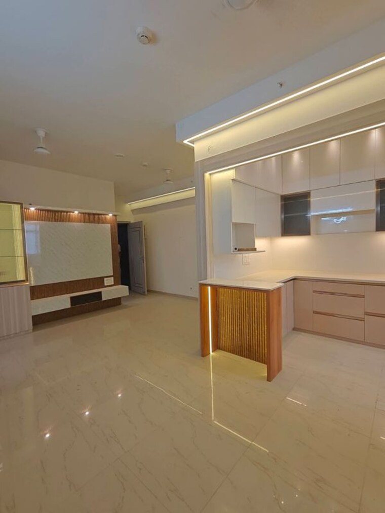 Kitchen, mahagun-mywoods-iii 2.5 Bedroom 1225 Sq.Ft. Apartment In Sector 16c Greater Noida Greater Noida 10537344