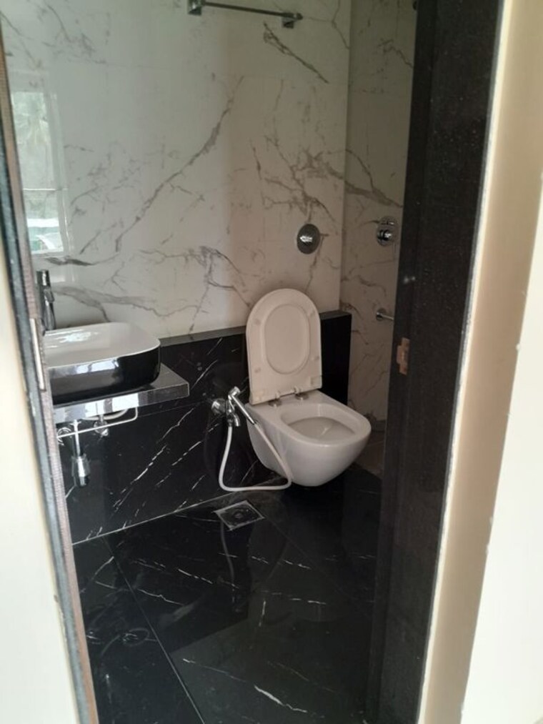 Bathroom, triumph-siddhivinayak-chs 2 Bedroom 838 Sq.Ft. Apartment In Borivali East Mumbai 10537340