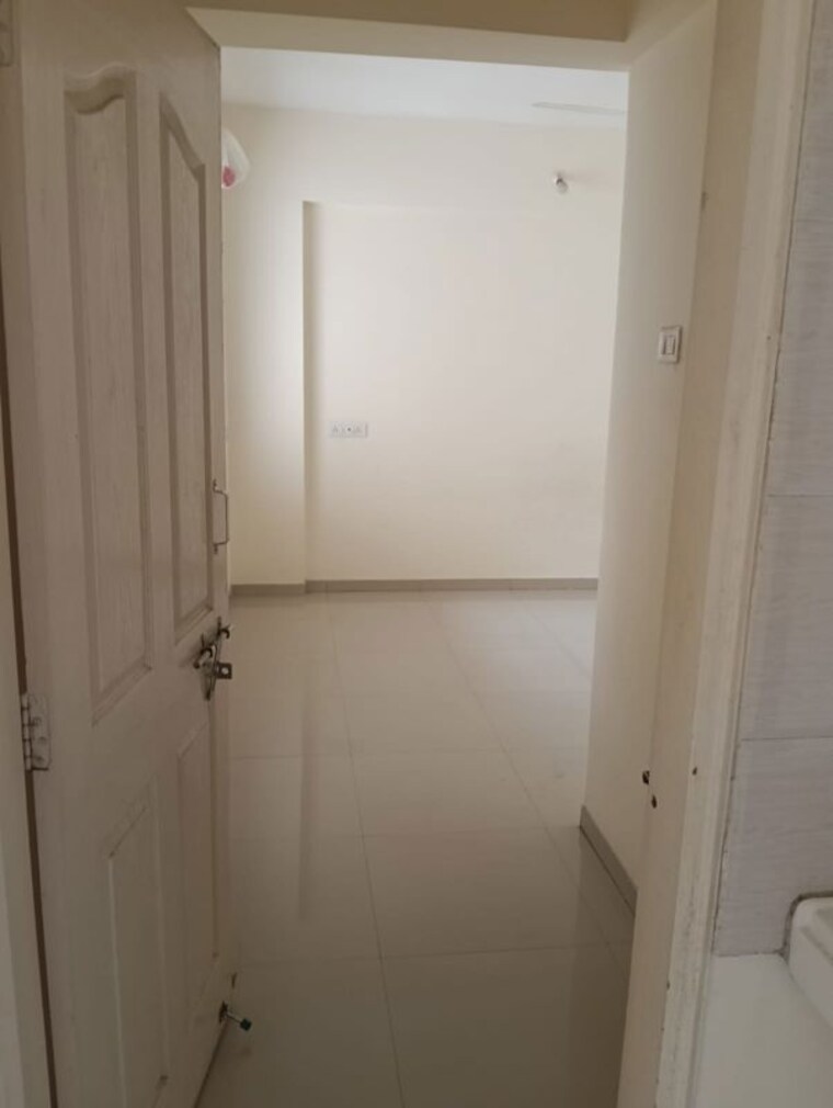 Bathroom, vardhman-dhruv 1 Bedroom 515 Sq.Ft. Apartment In Thergaon Pune 10537320