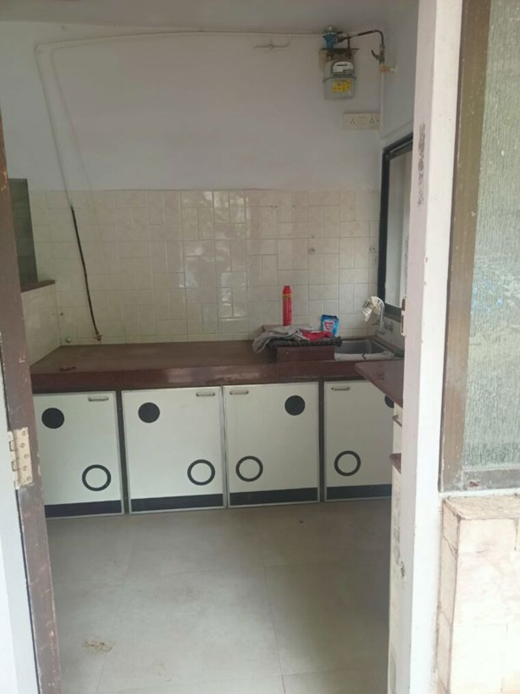 Kitchen, kamana-chs 1 RK 300 Sq.Ft. Apartment In Prabhadevi Mumbai 10537350