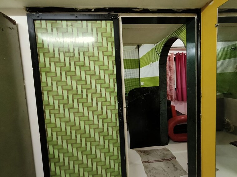 Bedroom, ashirwad-chs-andheri-east 1 Bedroom 300 Sq.Ft. Apartment In Andheri East Mumbai 10537351