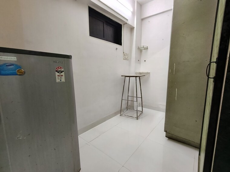 Room, ashirwad-chs-andheri-east 1 Bedroom 300 Sq.Ft. Apartment In Andheri East Mumbai 10537351
