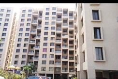 2 BHK + Prayer Room Apartment For Rent in Gulmohar Renaissance