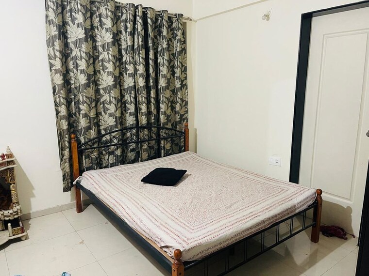 Bedroom, swiss-county 3 Bedroom 975 Sq.Ft. Apartment In Thergaon Pune 10537353