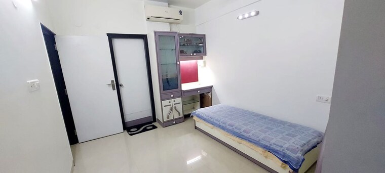 Living Room, shivanand-garden 2 Bedroom 1100 Sq.Ft. Apartment In Wanwadi Pune 10537363