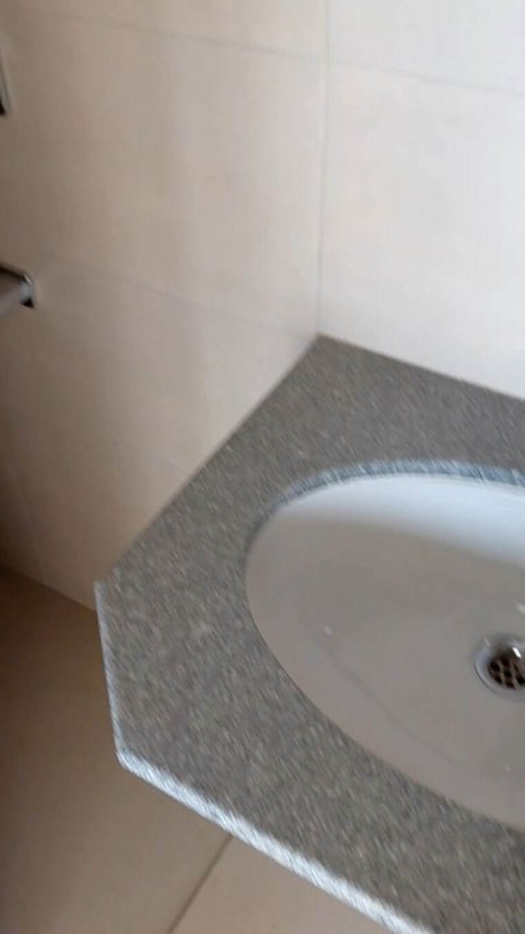 Bathroom, godrej-ananda 2 Bedroom 904 Sq.Ft. Apartment In Bagaluru Bangalore 10417050