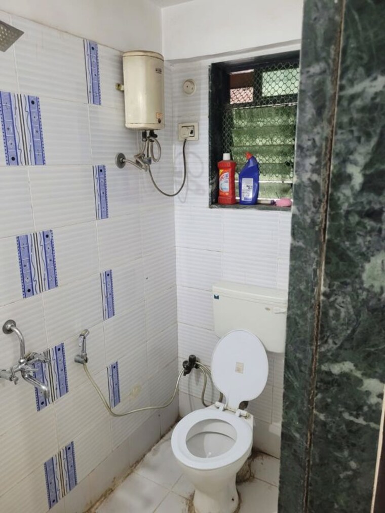 Bathroom, triveni-apartments 2 Bedroom 1100 Sq.Ft. Apartment In Kharghar Navi Mumbai 10537375