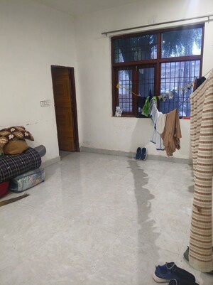 Master Bedroom in 1.5 BHK Independent House at Aya Nagar – for Rent