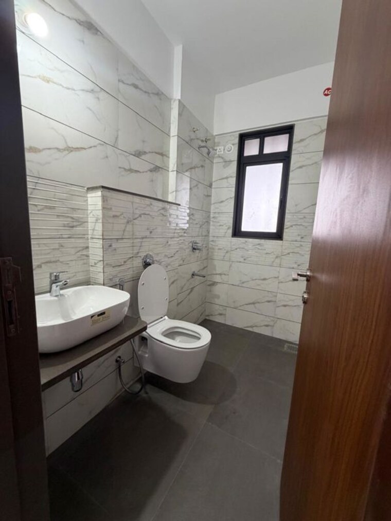 Bathroom, vivanta-yashada-windsong 3 Bedroom 1039 Sq.Ft. Apartment In Ravet Pune 10537382