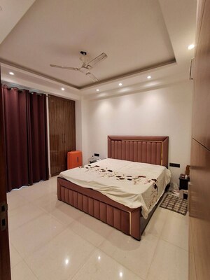 Bedroom in 3 BHK Apartment at Vipul Belmonte, Sector 53 – for Sale