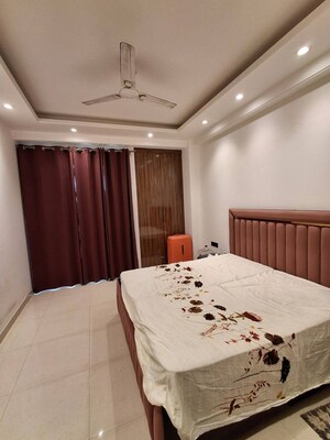 Bedroom in 3 BHK Apartment at Vipul Belmonte, Sector 53 – for Sale