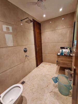Bathroom in 3 BHK Apartment at Vipul Belmonte, Sector 53 – for Sale
