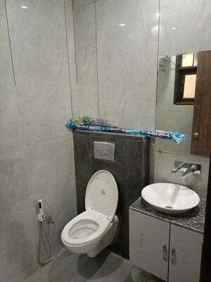 Bathroom in 3 BHK Builder Floor at Prem Apartment, Pir Machalla – for Sale
