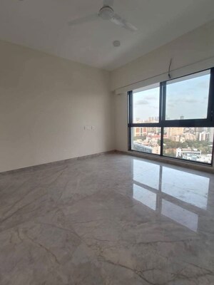 Room in 1 BHK Apartment at Ajmera Boulevard, Malad West – for Rent