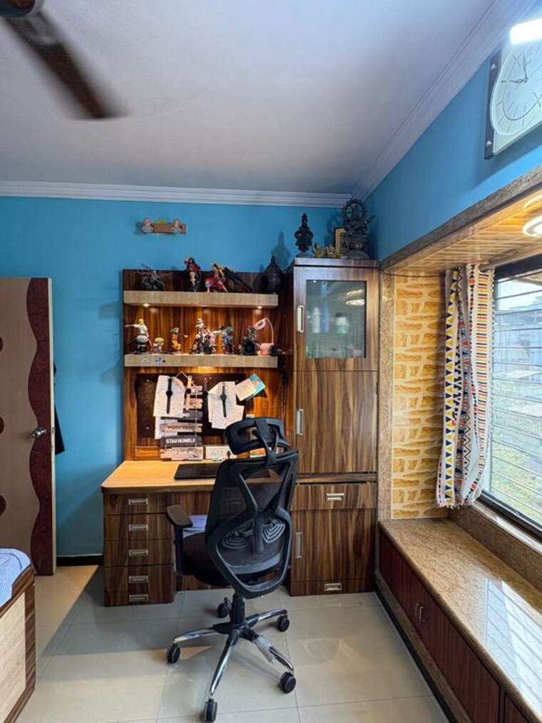 Gym, adarsh-chs-vasant-vihar 2 Bedroom 700 Sq.Ft. Apartment In Vasant Vihar Thane 10537401