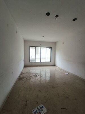 Room in  Apartment at Sarthana Jakatnaka – for Sale