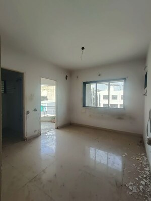 Room in  Apartment at Sarthana Jakatnaka – for Sale
