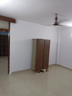 1 BHK Builder Floor For Rent in Lajpat Nagar 4