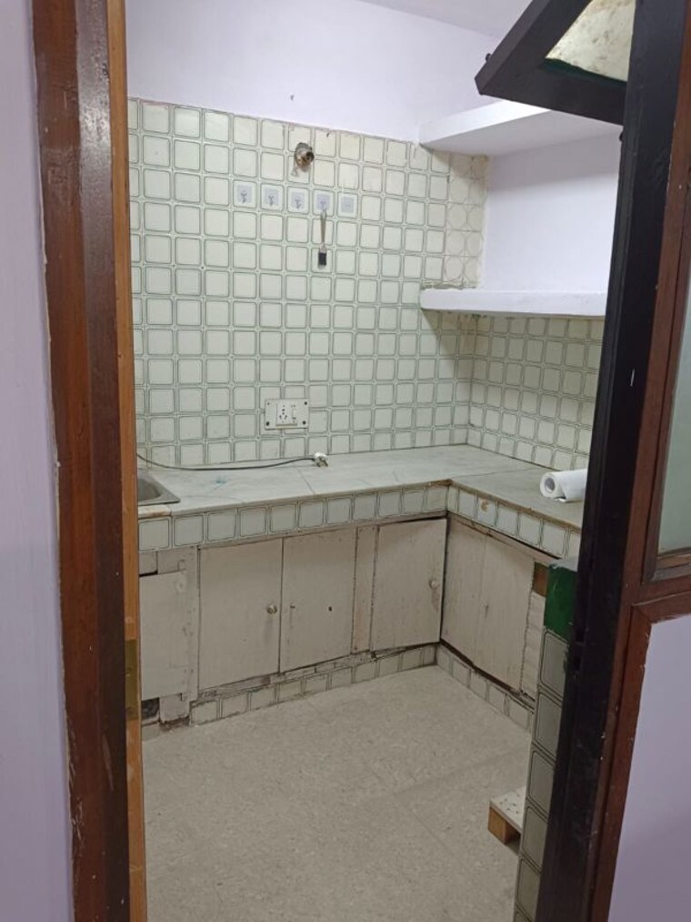 Kitchen, lajpat nagar 4 1 Bedroom 900 Sq.Ft. Builder Floor In Lajpat Nagar 4 Delhi 10537450