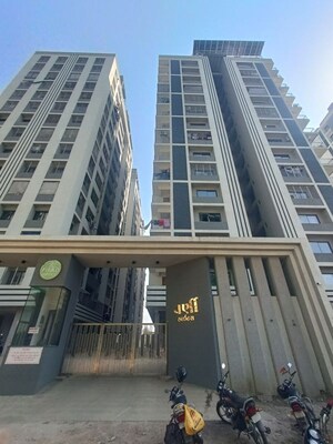  Apartment – Exterior View View at Sarthana Jakatnaka - for Sale