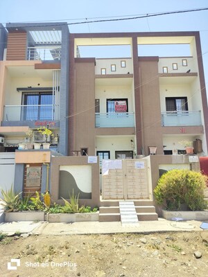  Independent House For Sale in Railnagar
