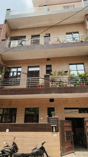 6+ BHK Independent House For Sale in Shiva Enclave Zirakpur, Patiala Road
