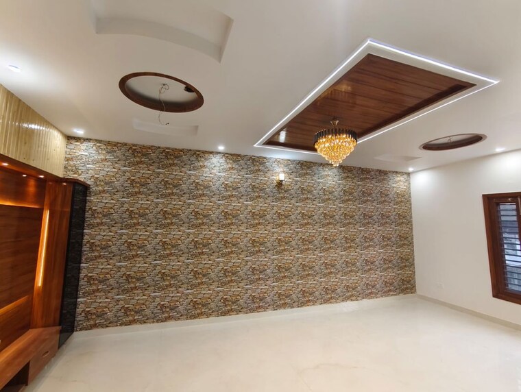Room, sector 125 4 Bedroom 150 Sq.Yd. Independent House In Sector 125 Mohali 10537474