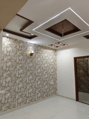 Room in 4 BHK Independent House at Sector 125 – for Sale