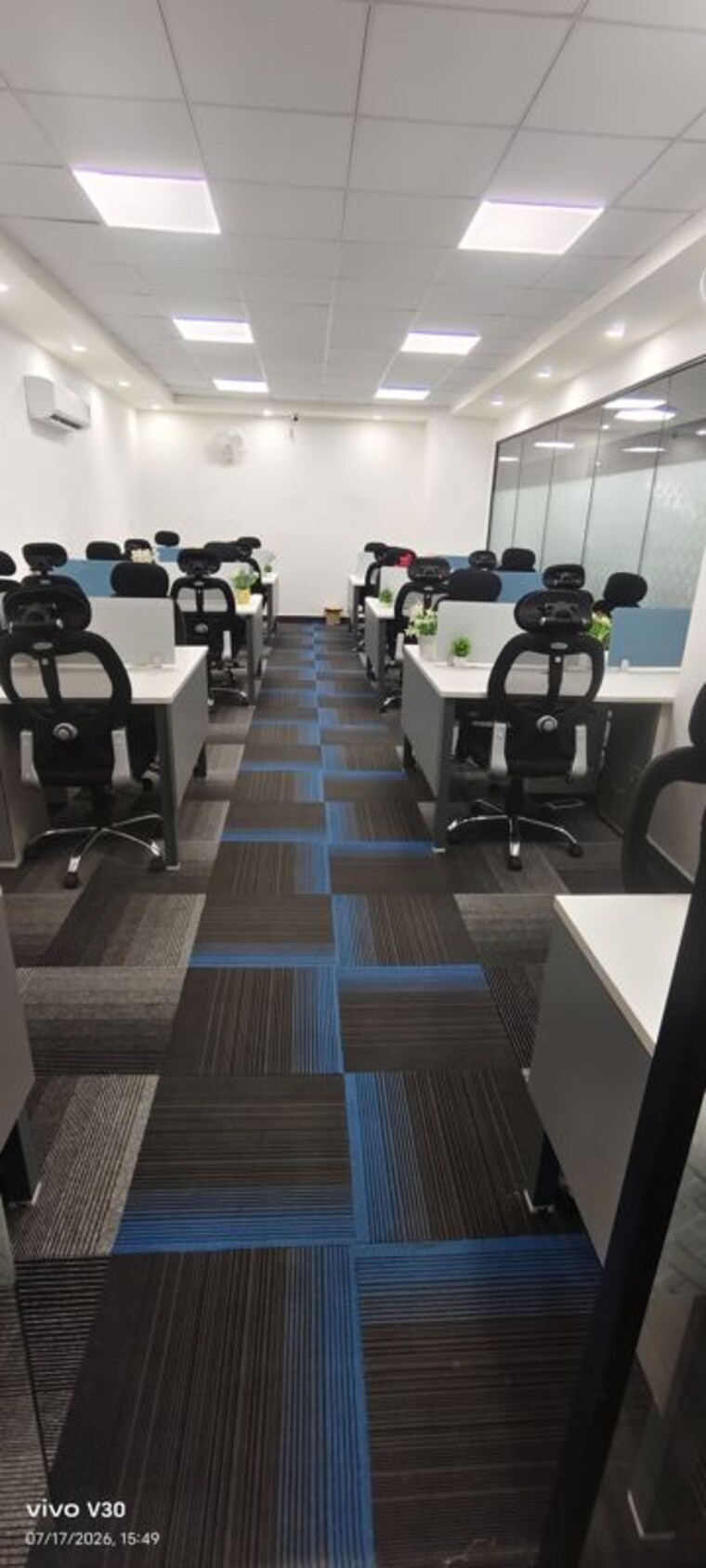 Team Area, arv-park Commercial Office Space in IT/SEZ 2200 Sq.Ft. In Sector 63 Noida 10537487