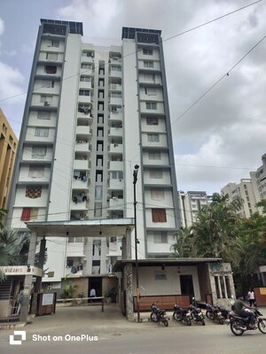  Apartment For Sale in Mota Mava