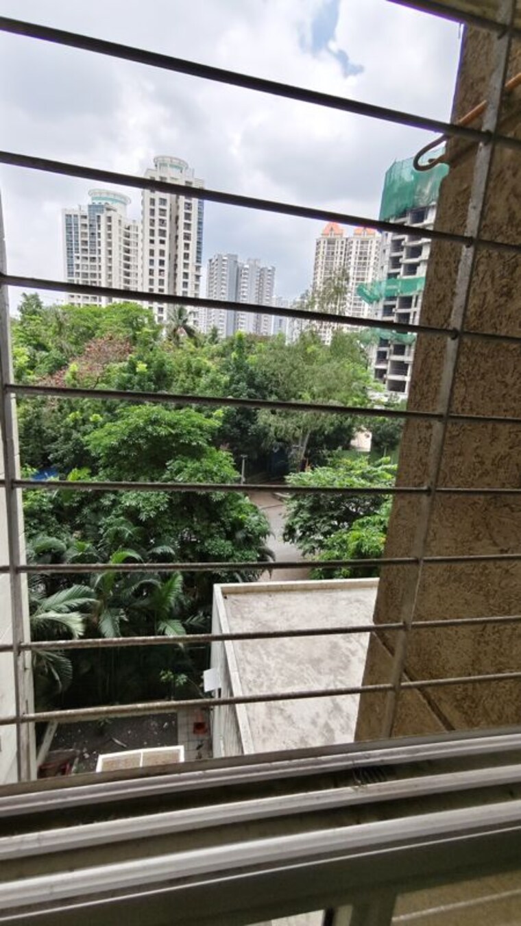 Balcony, lodha-amara 2 Bedroom 630 Sq.Ft. Apartment In Kolshet Road Thane 10537536