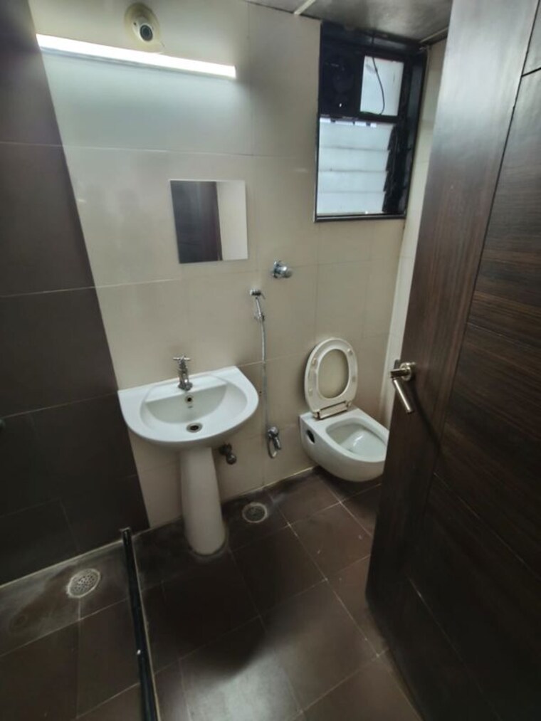 Bathroom, alcon-acacia 2 Bedroom 1100 Sq.Ft. Apartment In Kondhwa Budruk Pune 10537571