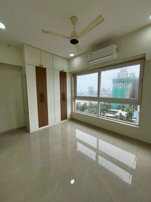 Room in 2 BHK Apartment at BC Corp Arista, Bandra East – for Rent